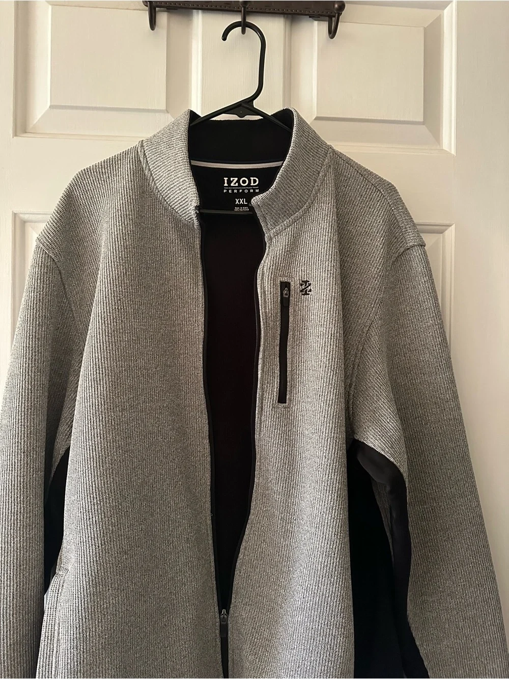 Izod Men’s Gray Knit Zip-Up Sweater with Black Inner Lining